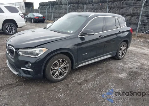 2016 BMW X1 xDrive28I z USA, uszkodzony, nr VIN WBXHT3C31GP880261